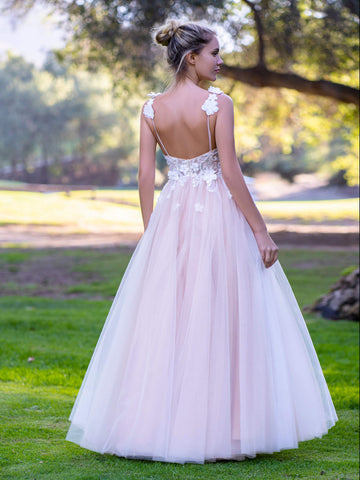 Bodenlanges Ballkleid aus Tüll mit V-Ausschnitt, Spitzenschleife und Trägern