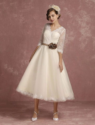 Vintage Wedding Dress Short Lace Tulle Bridal Dress Half Sleeve V Neck Backless A Line Flower Sash Tea Length Bridal Gown Exclusive