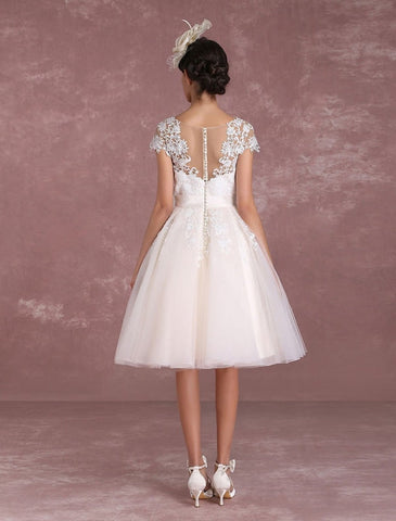 Vintage Brautkleider Kurzes Spitzenapplikation Brautkleid Illusion Schleife Schärpe Brautkleid Exklusiv